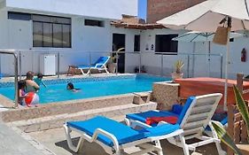 Hotel Paraaco
